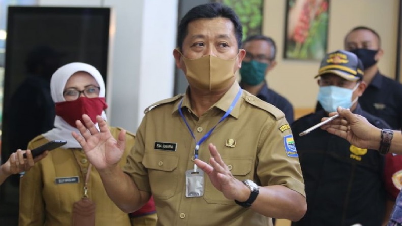 Kerumunan Massa Jadi Penyebab Kota Bandung Zona Merah Lagi