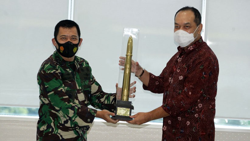 Bangun Sinergisitas, Kapuspen TNI Kunjungi MNC Media - Bagian 1