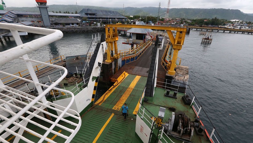 Suasana Sepi Pelabuhan Ketapang karena Pandemi Covid-19 - Bagian 1
