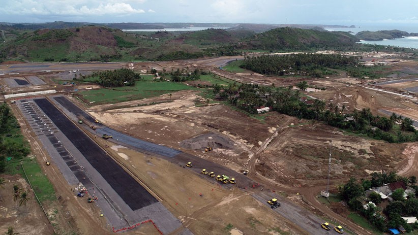 Penampakan dari Udara Progres Pembangunan Sirkuit Mandalika Lombok - Bagian 3