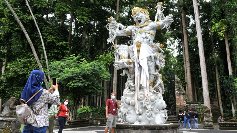 120 Milenial Promosi Pariwisata Bali, 3 Hari Keliling Pulau Dewata - Bagian 1
