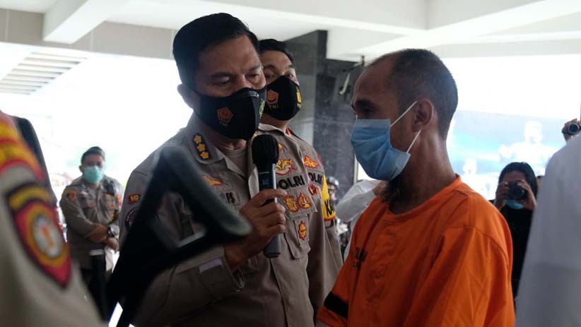 Tampang Pelaku Penyebar Video Azan Jihad Ditangkap Polda Jateng - Bagian 2