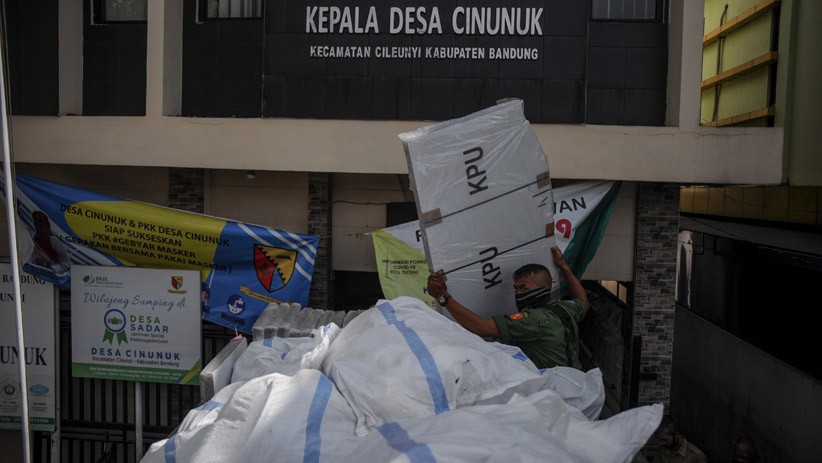 Logistik Pilkada Mulai Didistribusikan ke 6.874 TPS Kabupaten Bandung - Bagian 2