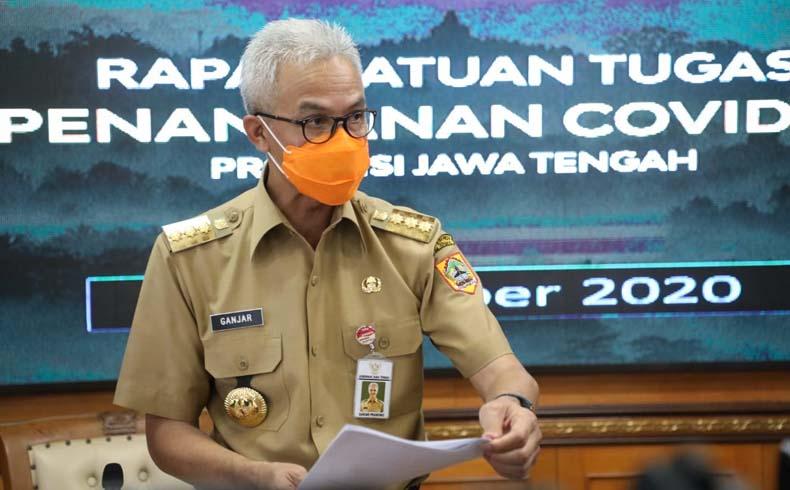 Ganjar Pastikan Tak Ada Rumah Sakit di Jateng Layani Pre-Order Vaksinasi