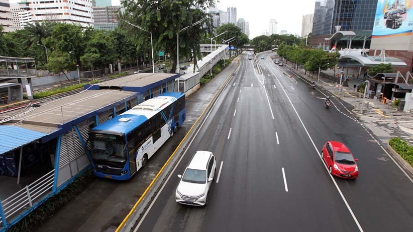 Suasana Sepi Jalanan Jakarta saat Libur Pilkada - Bagian 5