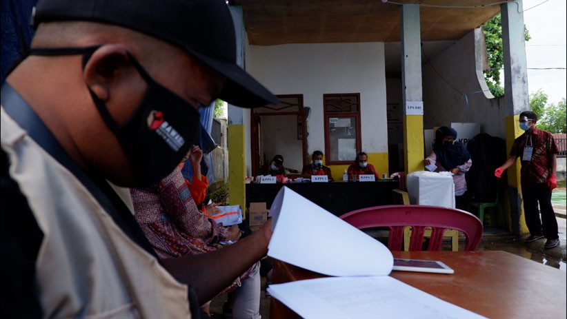 Suasana Pemungutan Suara Pilkada Kota Makassar - Bagian 4