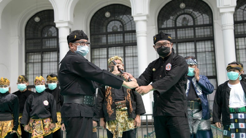 IPSI Jawa Barat Mendaulat Ridwan Kamil Jadi Pendekar Silat Jabar 