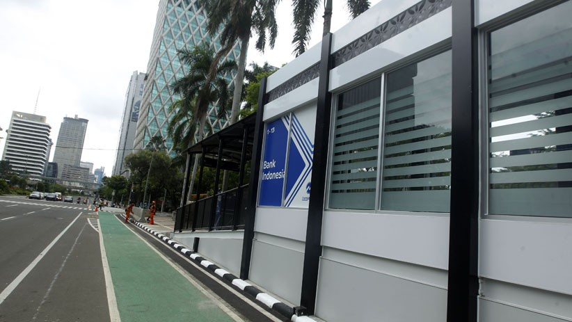 MRT Fase II Dibangun, Halte Sementara Transjakarta Bank Indonesia Siap Beroperasi - Bagian 2