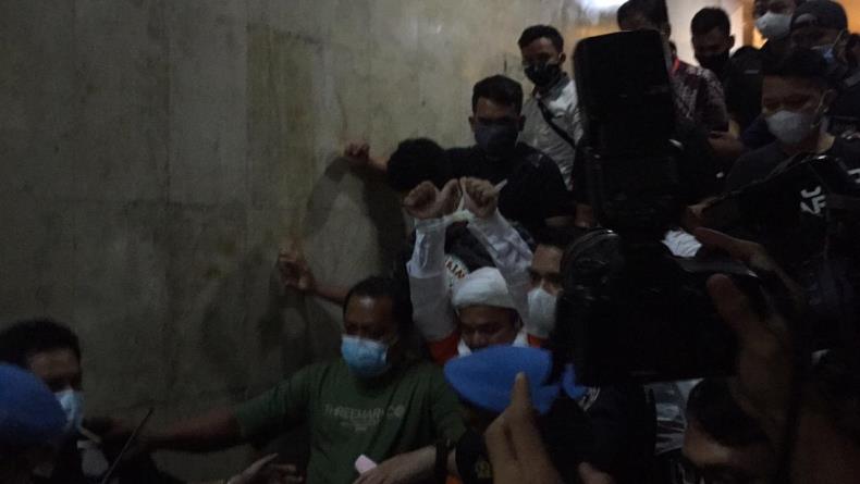 Habib Rizieq Sihab Ditahan, Polri: Agar Tak Melarikan Diri 