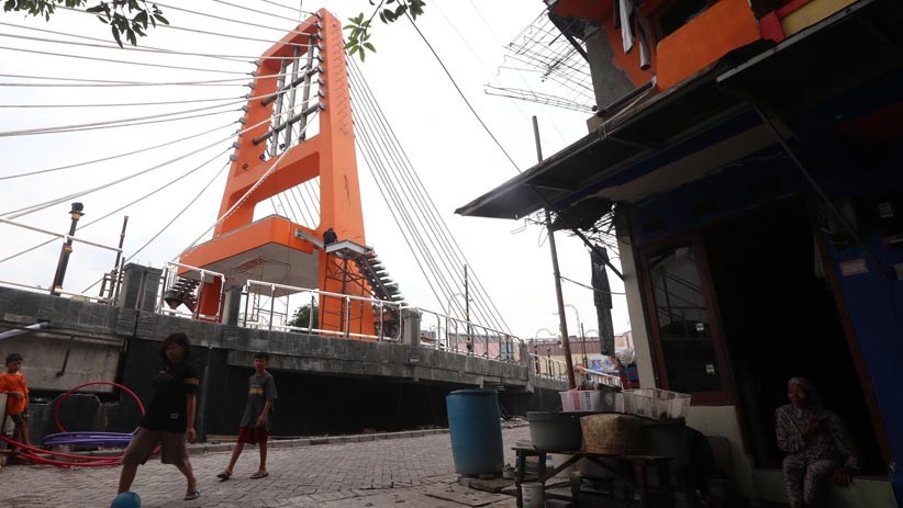 Ikon Baru Kota Surabaya, Proyek Jembatan Joyoboyo Dikebut - Bagian 3