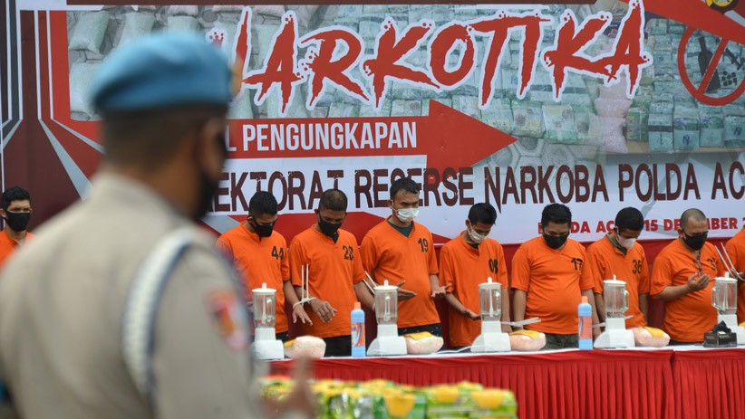 Polda Aceh Musnahkan 138.345 Butir Ekstasi dengan Cara Diblender - Bagian 2