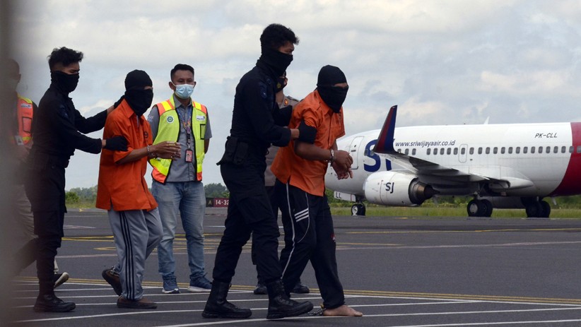23 Tersangka Kasus Terorisme Dipindahkan dari Lampung ke Mabes Polri - Bagian 1