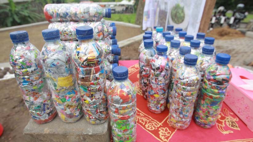 Kick Off Aplikasi Ruang Luar Ecobrick untuk Taman di Tapak Raya Semarang - Bagian 3