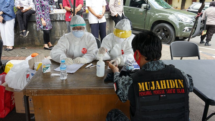 Massa Aksi 1812 Jalani Rapid Test - Bagian 2