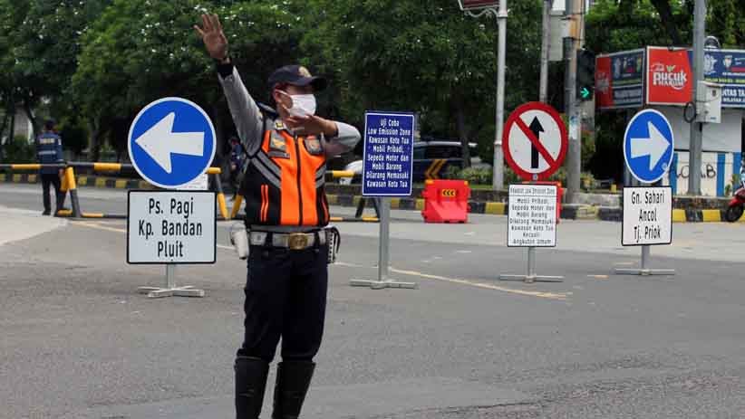 Uji Coba Pengalihan Arus Lalu Lintas Kawasan Kota Tua Jakarta - Bagian 2