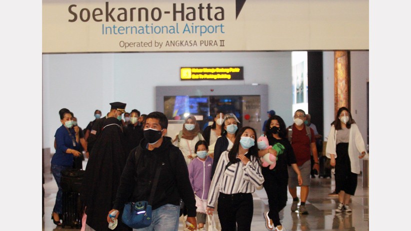 Libur Natal, 85.000 Penumpang Naik Pesawat dari Bandara Soekarno Hatta - Bagian 1