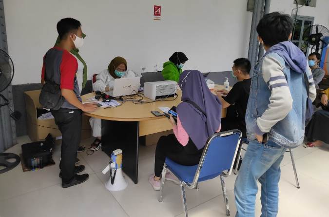 Stasiun Poncol Layani Rapid Test Antigen Penumpang Jarak Jauh