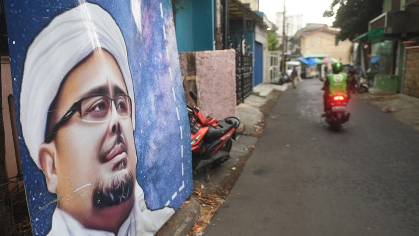 Pemerintah Larang FPI, Begini Suasana Petamburan - Bagian 4