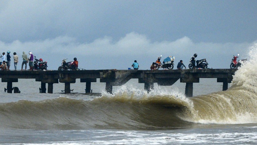 Ada Bibit Siklon di Samudra Hindia, BMKG Peringatkan Potensi Ombak Tinggi di Laut Selatan Jabar
