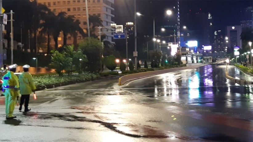 Pemandangan Tidak Biasa, Bundaran HI Sepi saat Malam Tahun Baru - Bagian 2