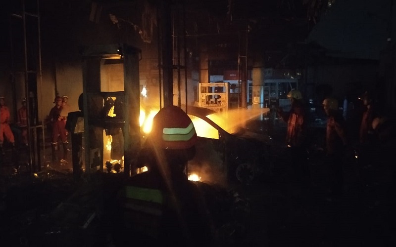 Kebakaran di SPBU Pekanbaru Diduga karena Radiasi HP