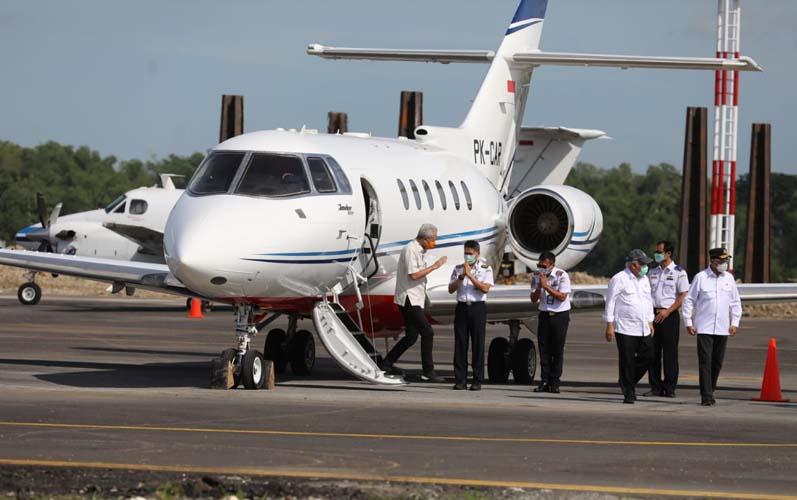Naik Hawker 900 XP, Ganjar dan 3 Menteri Jokowi Mendarat Mulus di Bandara Ngloram