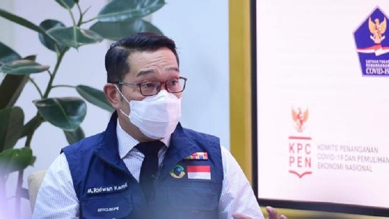 Ridwan Kamil Posting Ibunda Smash Bola Pingpong, Ajak Kaum Muda Olahraga