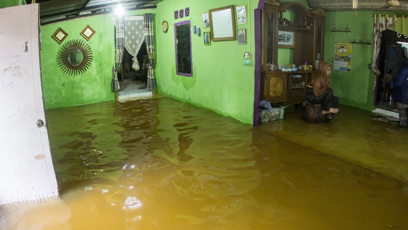 Hujan Deras, Permukiman Warga Nongsa Batam Terendam Banjir - Bagian 3