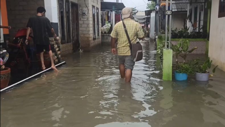 Banjir Rob, Ratusan Rumah di Pangkalpinang Terkena Dampak