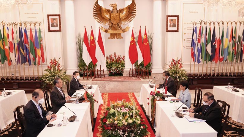 Tingkatkan Kerja Sama, Menlu China Wang Yi Bertemu Menlu Retno Marsudi  - Bagian 2