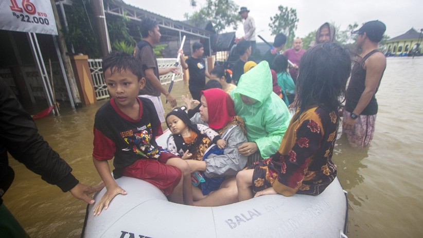 Banjir Kalimantan Selatan Meluas, Status Naik Menjadi Tanggap Darurat - Bagian 2