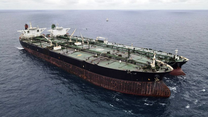 Penampakan 2 Kapal Tanker Iran dan Panama Bawa BBM Ilegal Diamankan Bakamla - Bagian 1