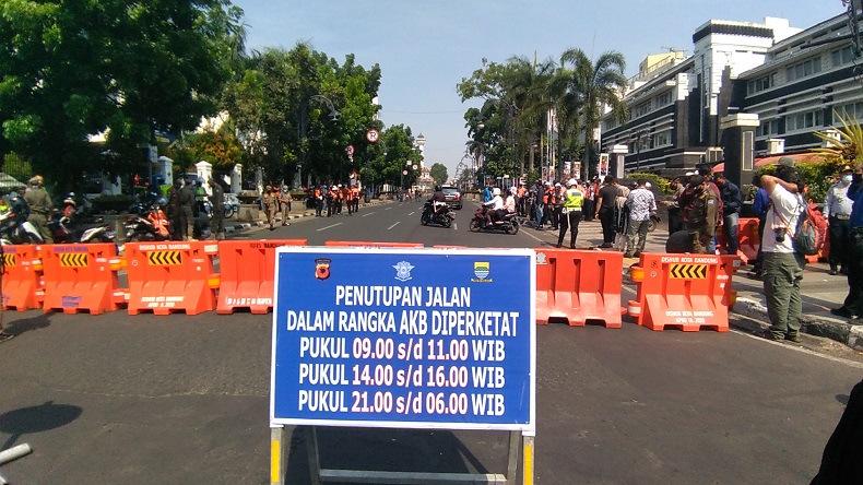 Perketat PPKM, Pemkot Bandung Kaji Berlakukan Check Point di Pintu Masuk