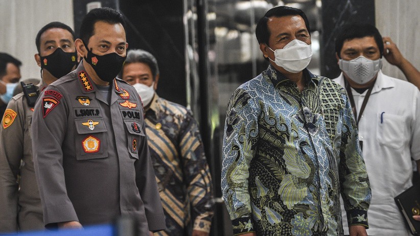Kapolri Bertemu Ketua MA Bahas Pelaksanaan Tilang Elektronik - Bagian 1