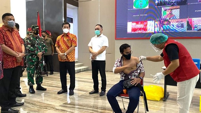 Pemprov Sulut Targetkan Vaksinasi 3.000 Tenaga Kesehatan