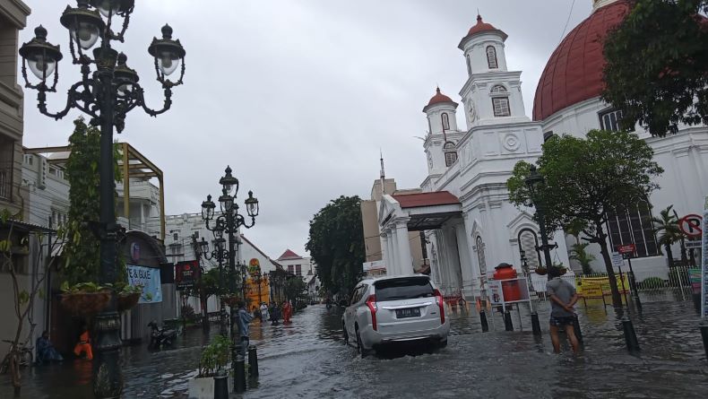 Cuaca Ekstrem Diprediksi Seminggu, Ganjar Minta Semua Daerah di Jateng Siaga Satu
