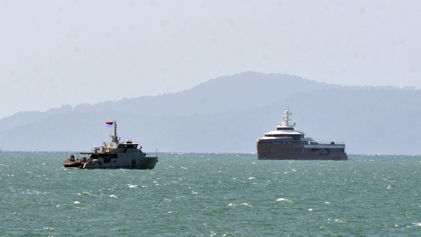 Kapal Pesiar Berbendera Cayman Islands Ditahan karena Masuk Perairan Indonesia - Bagian 2