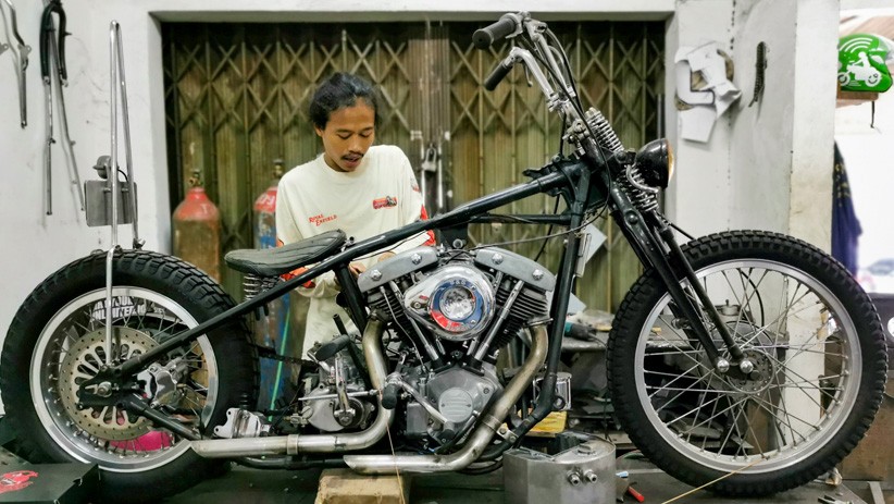 Intip Bengkel Modifikasi Motor Chopper di Jakarta Barat - Bagian 1