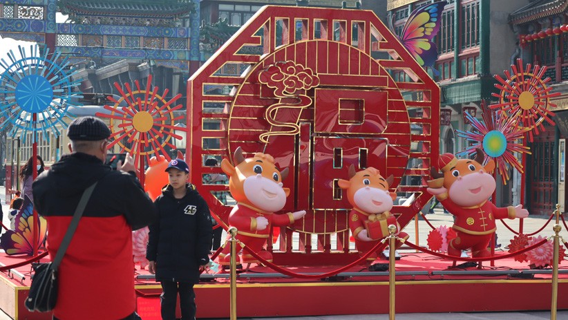 Suasana Hari Pertama Libur Imlek di Beijing, Pusat Jajanan Ramai - Bagian 3