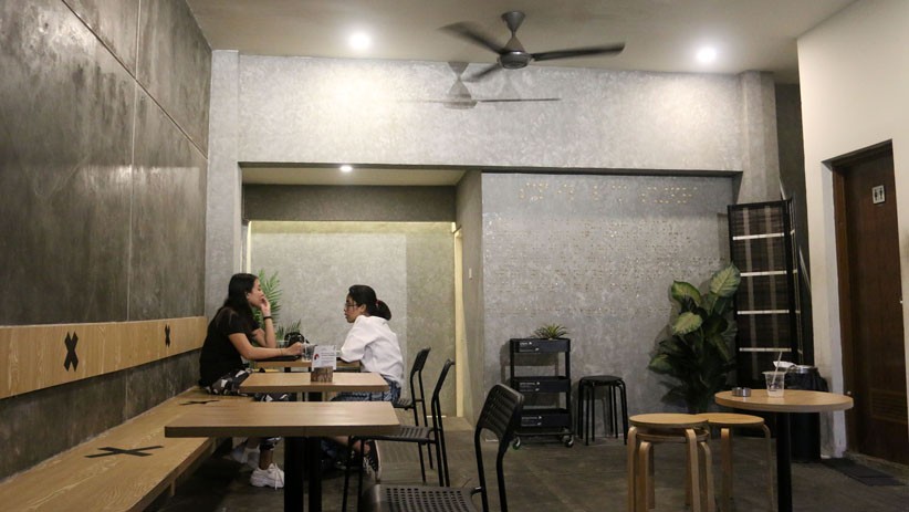 Seluruh Pegawai Kafe di Jakarta Ini Penyandang Disabilitas - Bagian 4