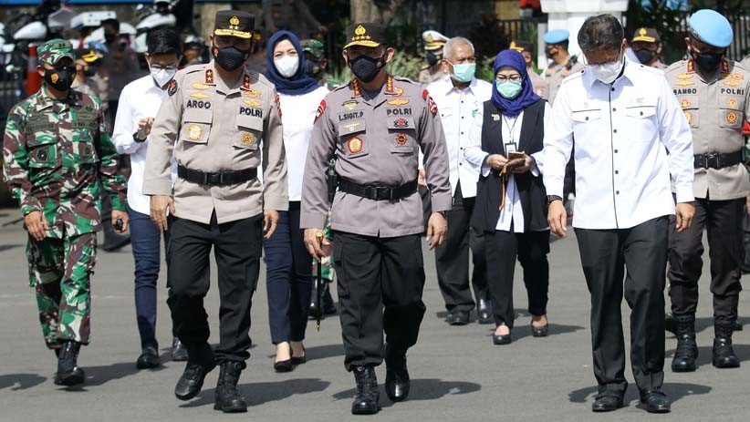 Tegakkan Disiplin Protokol Kesehatan, Kapolri Lepas Satgas Covid-19 - Bagian 3