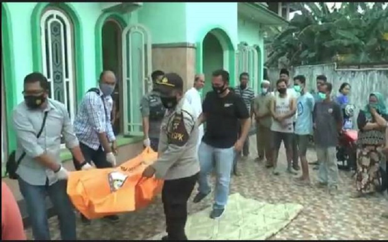 Muntah-Muntah Depan Masjid, Pria Misterius Meninggal di Palembang