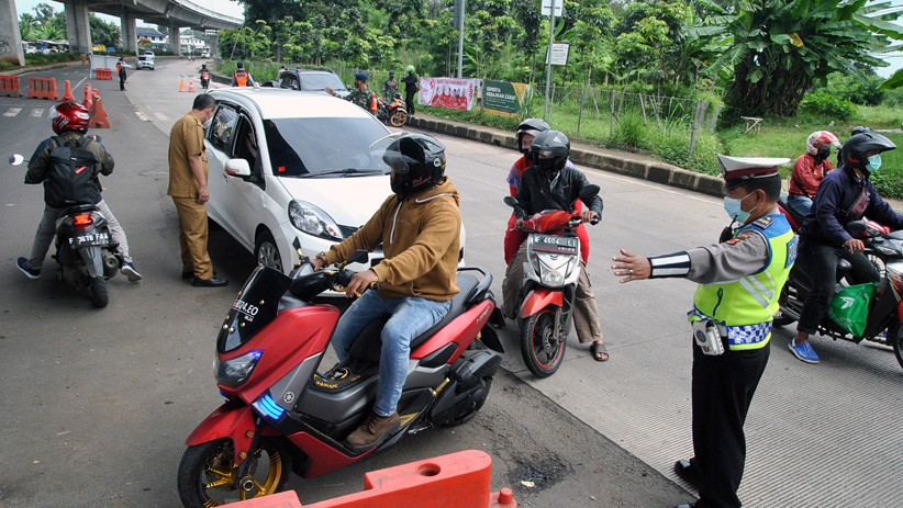 Pelanggar Ganjil Genap Kota Bogor Kena Sanksi Denda hingga Rp250.000 - Bagian 2