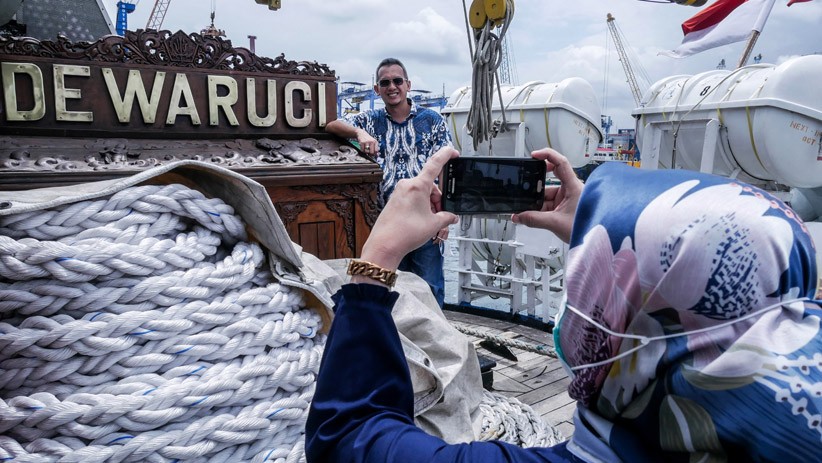 KRI Dewaruci Bersandar di Tanjung Priok, Ajak Masyarakat Mengenal Sejarah Bahari - Bagian 2