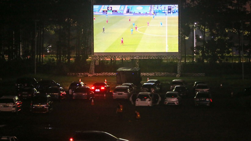 Begini Suasana Nonton Liga Inggris secara Drive-In di Alam Sutera - Bagian 1
