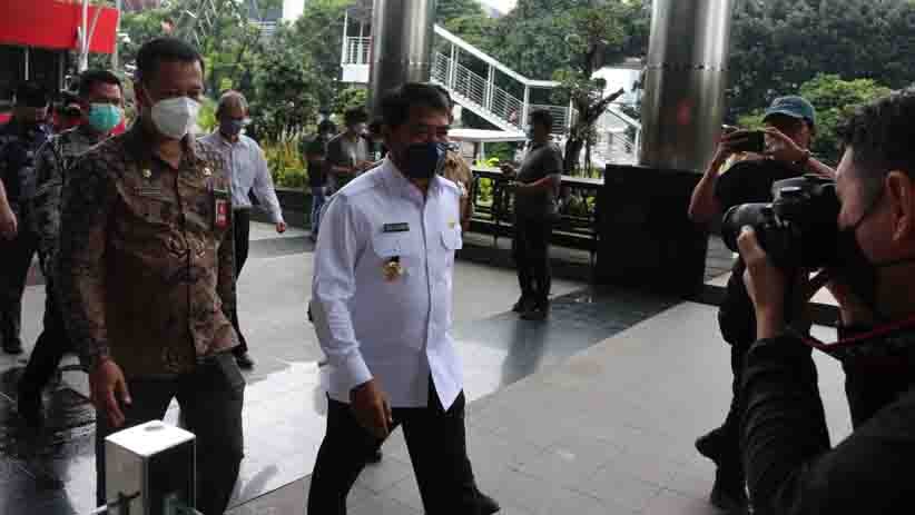 Gubernur Kalimantan Utara Zainal Arifin Paliwang Datangi KPK usai Dilantik - Bagian 3