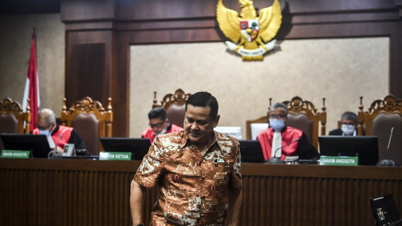 Ekspresi Irjen Napoleon Bonaparte Bantah Terima Suap dari Djoko Tjandra - Bagian 2