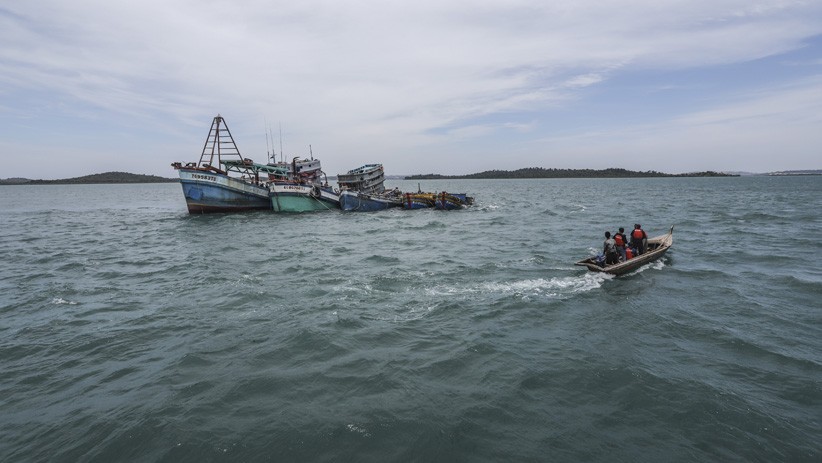 Penampakan 10 Kapal Asing Ditenggelamkan setelah Curi Ikan di Perairan Indonesia - Bagian 1