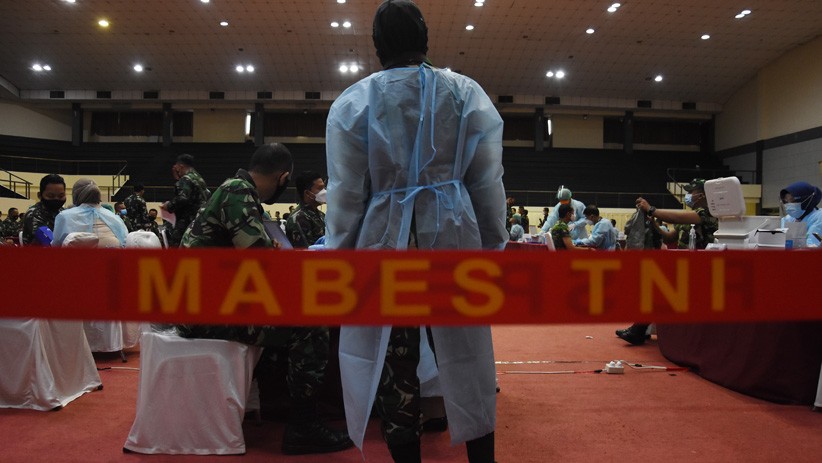 Belasan Ribu Prajurit Disuntik Vaksin Covid-19 di Mabes TNI - Bagian 3