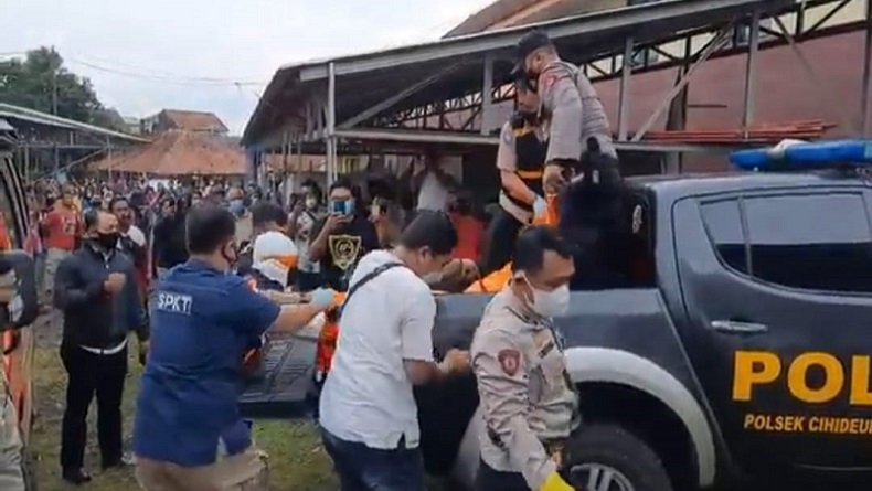 Warga Cihideung Tasikmalaya Geger, Mayat Pria Membusuk Ditemukan di Dalam Rumah